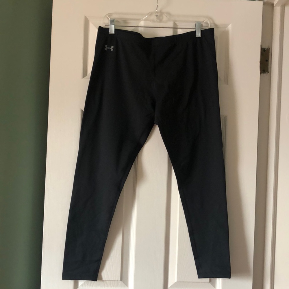 Under Armor Cropped Leggings